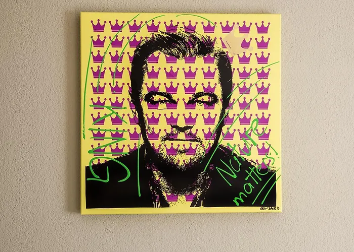 The Yard Szálloda *