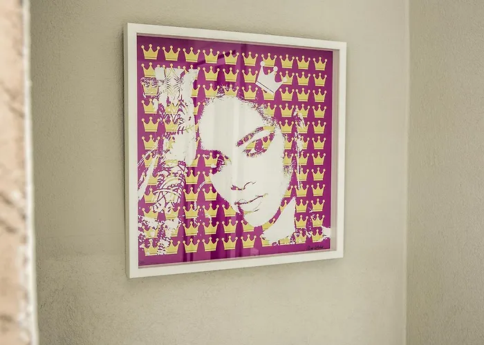 The Yard Szálloda *